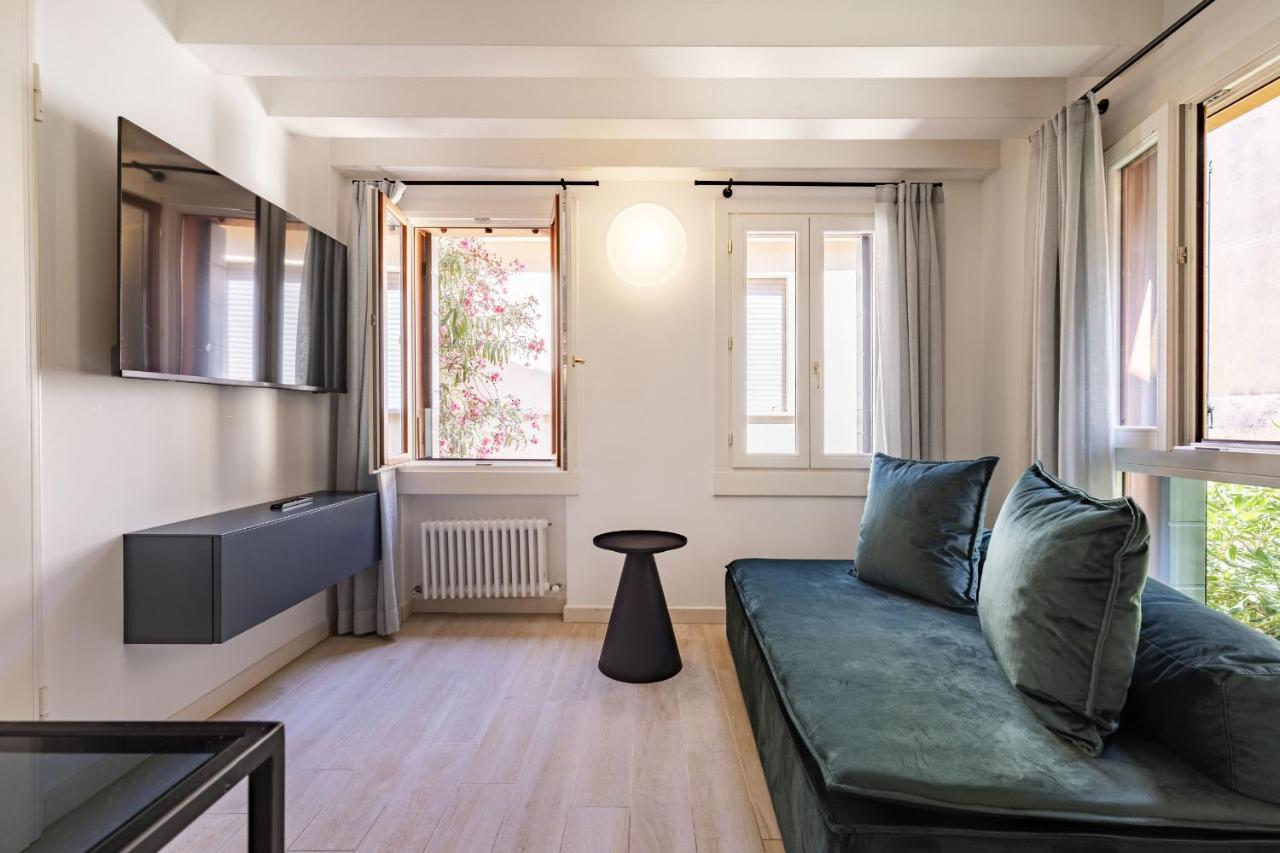 Ca' San Carlo Residence By Wonderful Italy Venedik Dış mekan fotoğraf