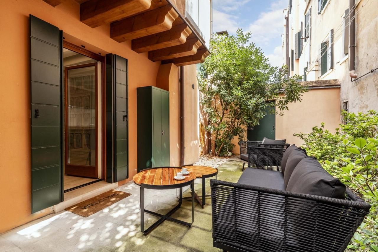 Ca' San Carlo Residence By Wonderful Italy Venedik Dış mekan fotoğraf